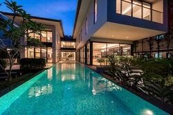 Holland Road (D10), Detached #482768901